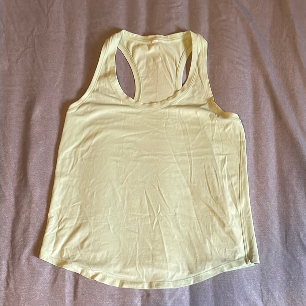 Women's Lululemon Light Green Tank Top